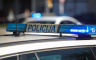 Penzioner u 10 minuta napravio haos: Udario auto, saobraćajni znak, kamion i objekat