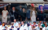 Donald i Melanija iza blindiranog stakla (FOTO)