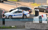 Udes u Trnu: Auto prevrnut, stigla Hitna (VIDEO)