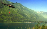 Helikopter Oružanih snaga gasi požar kod Cazina