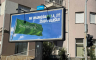 Neobičan plakat: "Mi imamo damu! A ti?"