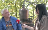 Oko kazana i muškarci i žene: Ovako se peče rakija (VIDEO)